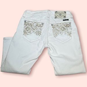 Missy Me Capris White size 26